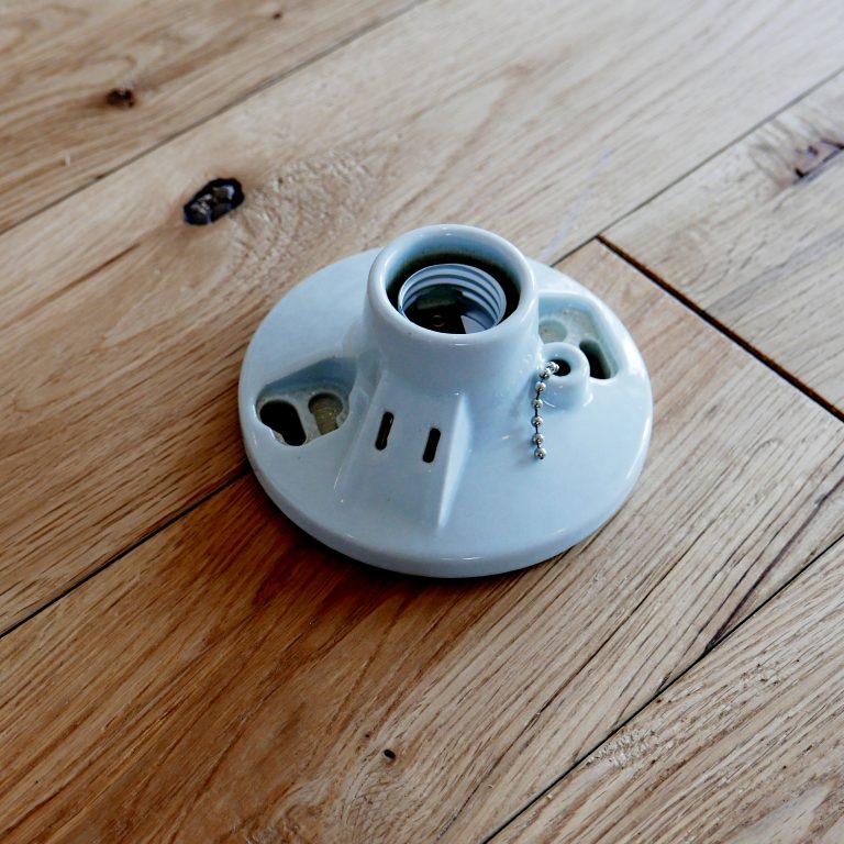 several products LEVITON 9874 で電球スタンドをつくる FIELD LABO フィールドラボ